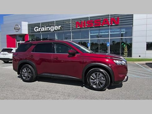 Used 2022 Nissan Pathfinder SV FWD image 38