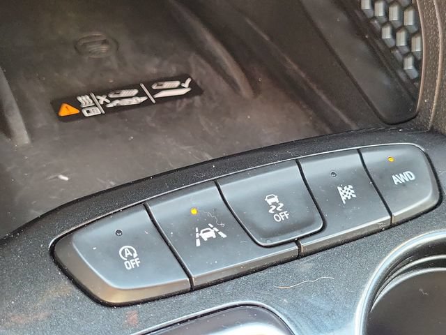 Used 2025 Chevrolet TrailBlazer RS w/ Convenience Package AWD/4WD image 19