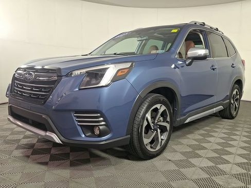 Used 2023 Subaru Forester Touring AWD/4WD image 6