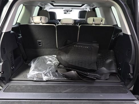 New 2026 Lincoln Navigator Reserve AWD/4WD image 19