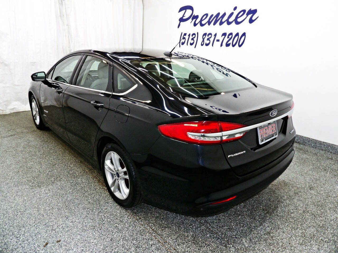 Used 2018 Ford Fusion S FWD image 4
