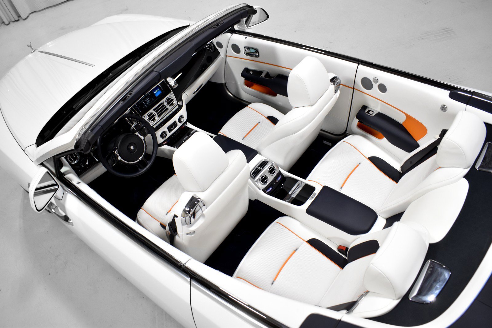 Certified 2020 Rolls-Royce Dawn RWD image 25