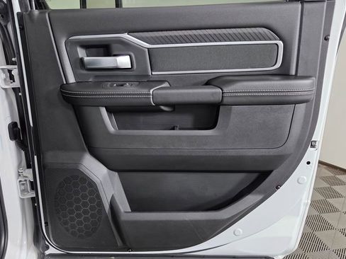 New 2025 RAM 2500 Big Horn image 30