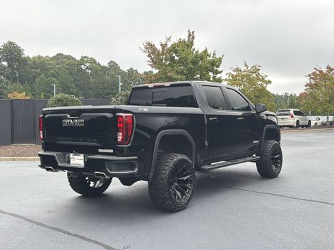 Used 2023 GMC Sierra 1500 Elevation w/ Preferred Package AWD/4WD image 3