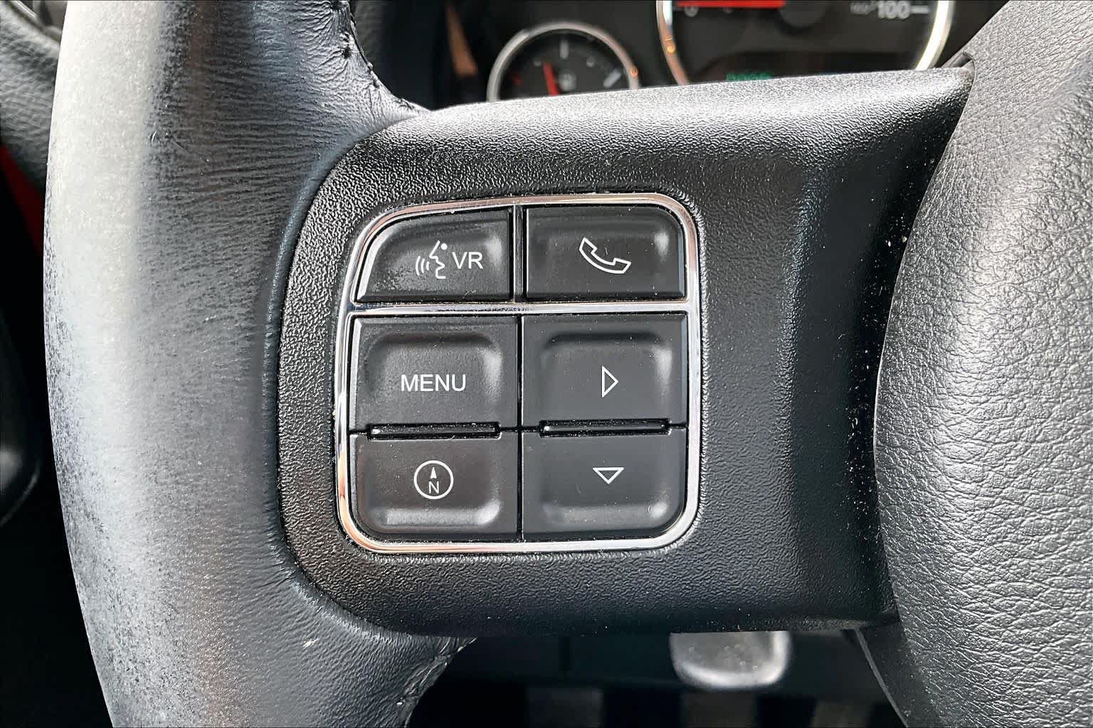 Used 2016 Jeep Wrangler Sport w/ Connectivity Group AWD/4WD image 20
