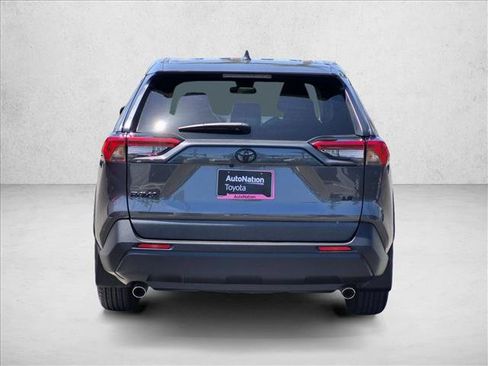 Used 2023 Toyota RAV4 LE FWD image 7