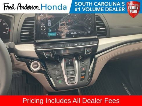 New 2026 Honda Odyssey Touring image 15