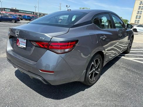 Used 2024 Nissan Sentra SV FWD image 5