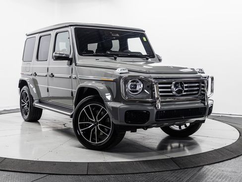 Used 2025 Mercedes-Benz G 550 image 1