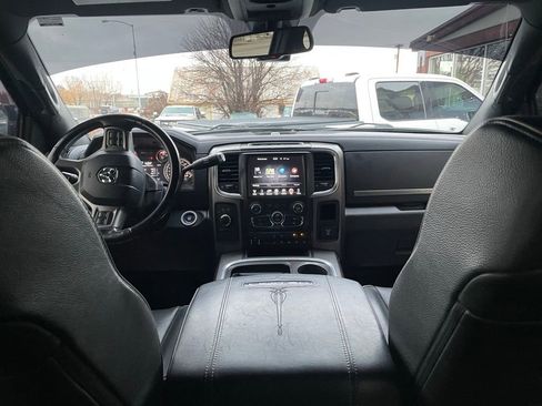 Used 2017 RAM 2500 Limited AWD/4WD image 23