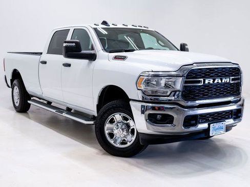 Certified 2023 RAM 3500 Tradesman AWD/4WD image 7