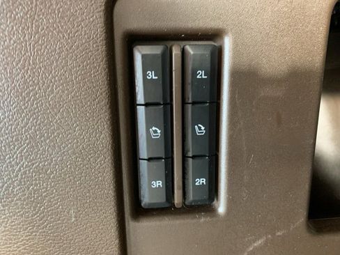 Used 2023 Ford Expedition King Ranch image 16