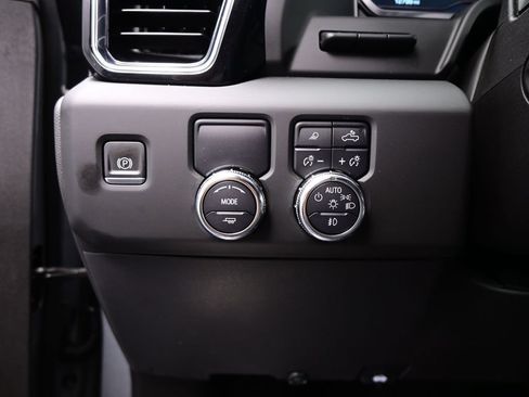 Used 2024 GMC Sierra 1500 Denali w/ Denali Reserve Package RWD image 11
