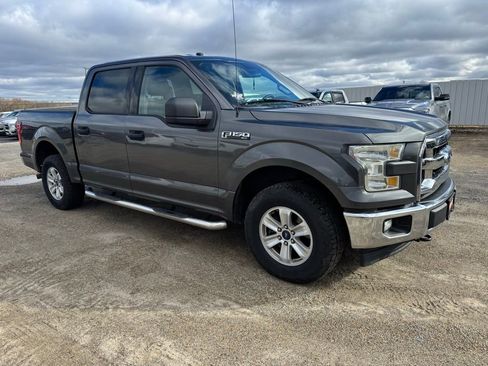 Used 2017 Ford F150 XLT image 7