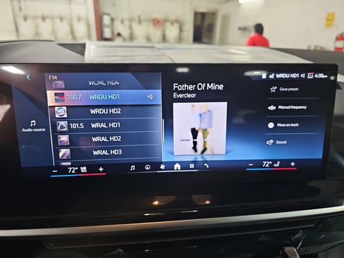 New 2026 BMW X5 xDrive40i w/ M Sport Package image 23