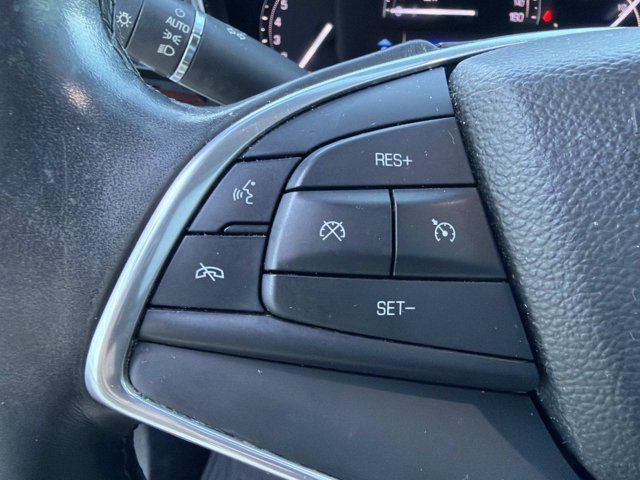 Used 2017 Cadillac XT5 Luxury w/ Driver Awareness Package FWD image 27
