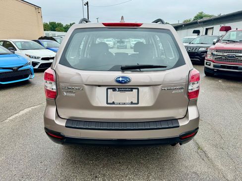 Used 2016 Subaru Forester 2.5i w/ Alloy Wheel Package AWD/4WD image 10