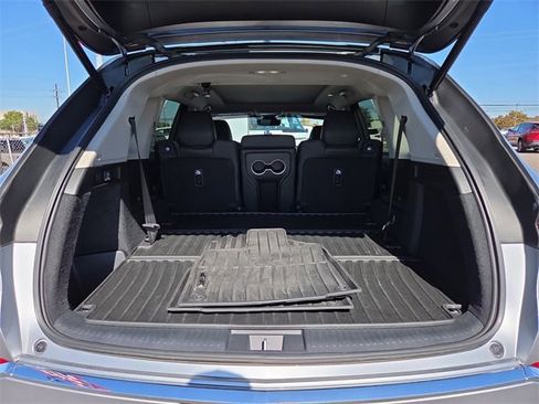 Used 2024 Acura MDX SH-AWD image 13