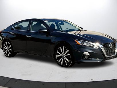 Used 2019 Nissan Altima 2.5 Platinum