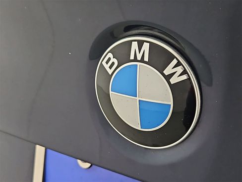 Used 2011 BMW 528i Sedan image 11