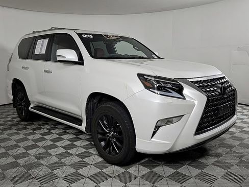 Used 2023 Lexus GX 460 Premium w/ Premium Package AWD/4WD image 3