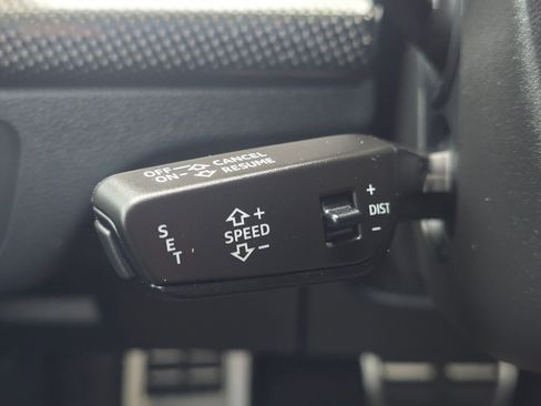 Used 2023 Audi SQ5 Premium Plus w/ Premium Plus Package image 43