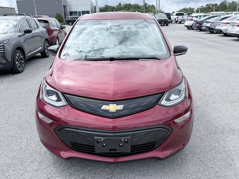 Used 2017 Chevrolet Bolt LT FWD image 2