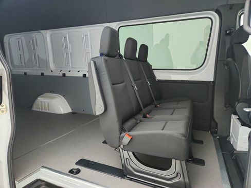 New 2025 Mercedes-Benz Sprinter 2500 image 14