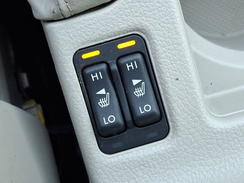 Used 2014 Subaru Crosstrek 2.0i Premium image 24