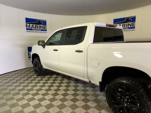 Used 2024 Chevrolet Silverado 1500 Custom Trail Boss AWD/4WD image 8