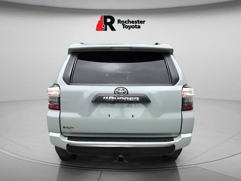 Certified 2023 Toyota 4Runner TRD Off-Road Premium w/ Moonroof Package AWD/4WD image 6