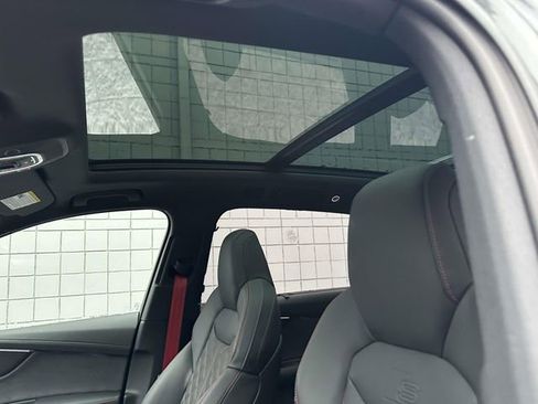 Used 2026 Audi Q7 3.0T Prestige w/ Prestige Package image 23