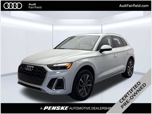 Certified 2023 Audi Q5 2.0T Premium w/ Convenience Package AWD/4WD image 1