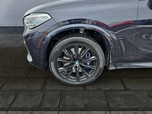 Used 2022 BMW X5 M50i w/ Executive Package image 27