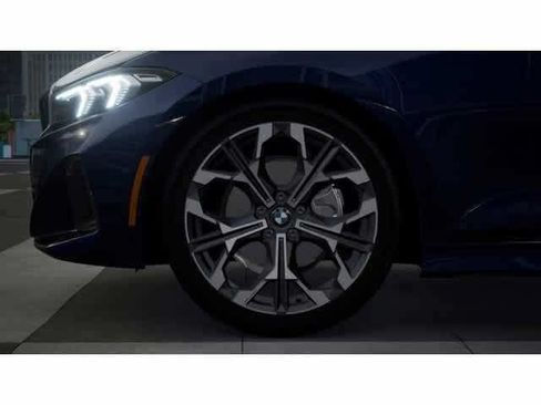 Used 2026 BMW 330i Sedan w/ Premium Package RWD image 7