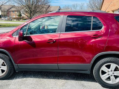 Used 2016 Chevrolet Trax LT w/ LT Convenience Package image 6