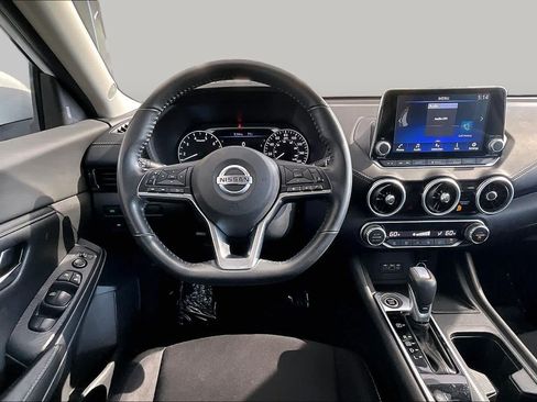 Used 2021 Nissan Sentra SV FWD image 5