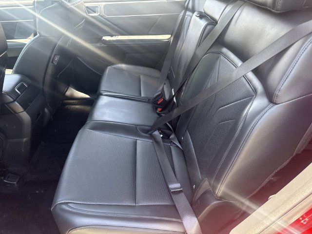 Certified 2026 Hyundai Santa Fe SEL AWD/4WD image 15