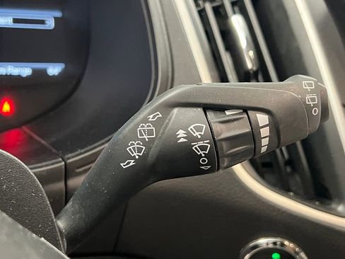 Used 2024 Ford Edge SEL image 44