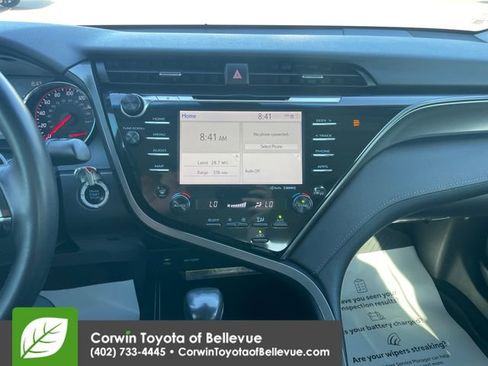 Used 2019 Toyota Camry XSE FWD image 11