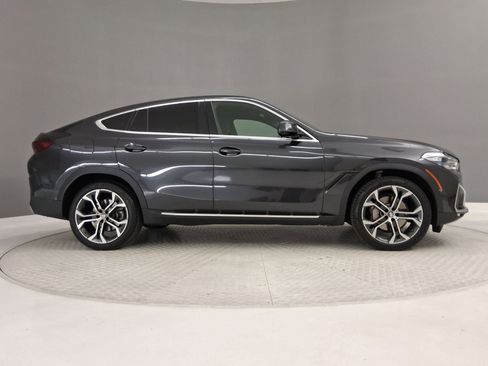 Used 2021 BMW X6 sDrive40i w/ Executive Package RWD image 6