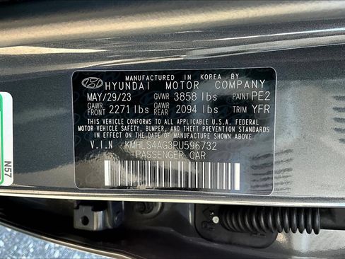 Used 2023 Hyundai Elantra SEL w/ Convenience Package FWD image 16