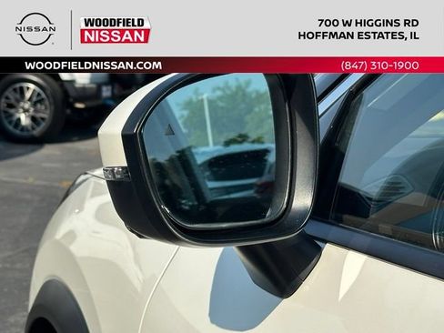 Certified 2023 Nissan Rogue Platinum w/ Platinum Premium Package AWD/4WD image 9