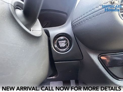 Used 2024 Honda HR-V LX image 10