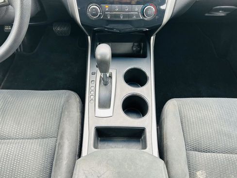 Used 2015 Nissan Altima 2.5 S w/ Power Driver Seat Package image 16