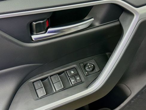 New 2025 Toyota RAV4 XLE image 12