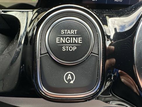 Certified 2023 Mercedes-Benz GLA 250 4MATIC image 22