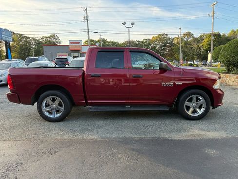 Used 2015 RAM 1500 Express image 8
