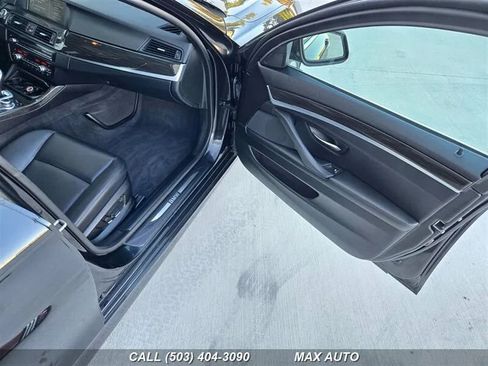 Used 2013 BMW 528i xDrive Sedan image 19