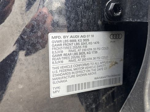 Used 2018 Audi Q7 3.0T Premium image 30